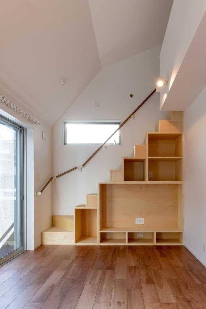 東新小岩の家 箱階段